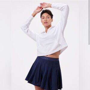 Outdoor Voices 1/4 Zip White Cropped Sweatshirt